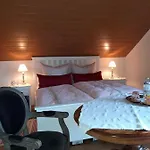 לינה וארוחת בוקר Casa Picca & Lotta ראדנטיין